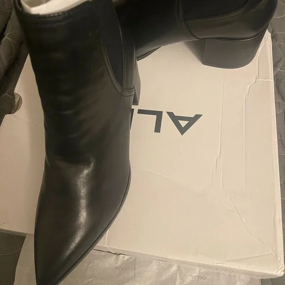 NIB ALDO Womens Boots Sz 10 - Picture 3 of 4